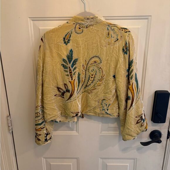 Winter Kate Yello and Green Floral Kimono Jacket - Picture 4 of 4